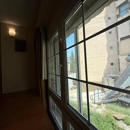 Apartment La